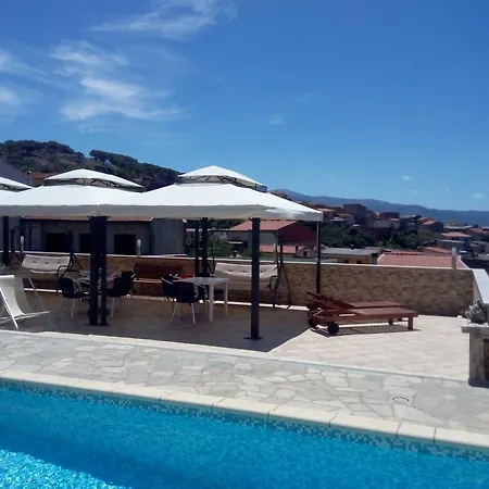 Hotel Meridiana Arbus