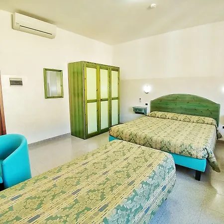 فندق Meridiana 3*