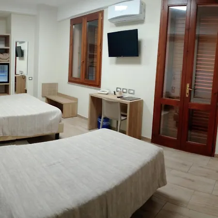 Meridiana 3* ארבוס