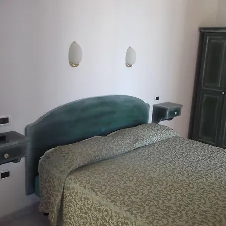 Meridiana Hotel 3*